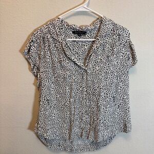 Velvet Heart Womens Blouse Top Black White Animal‎ Print Short Sleeve Medium